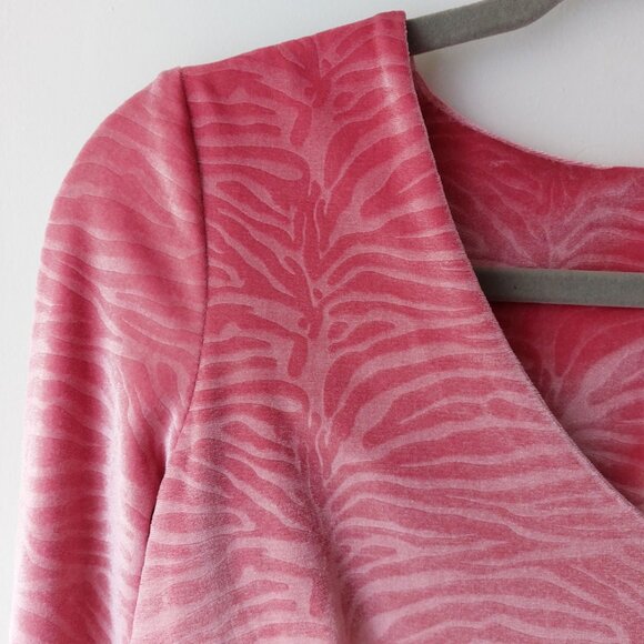 NWOT Traffic People Velour Velvet Jacquard Pink Shift Dress Zippered Back Zebra - Picture 11 of 16